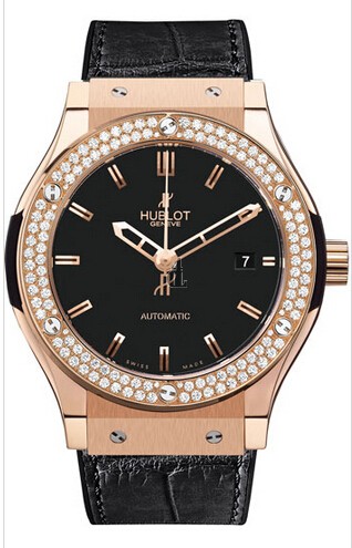 Hublot Classic Fusion 45mm Mens Watch 511.PX.1180.LR.1104 replica.