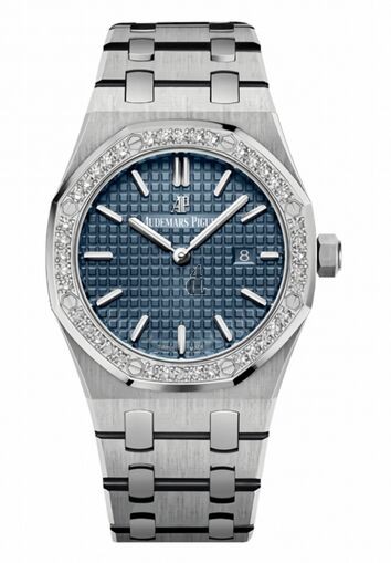 Audemars Piguet Royal Oak Quartz Titanium 67651IP.ZZ.1261IP.01