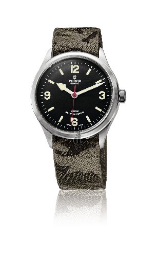 fake Tudor Heritage RangerAdvisor Steel and Titanium 79910N men Watch