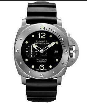 Fake Panerai Luminor Submersible 1950 3 Days Automatic Titanium PAM00571