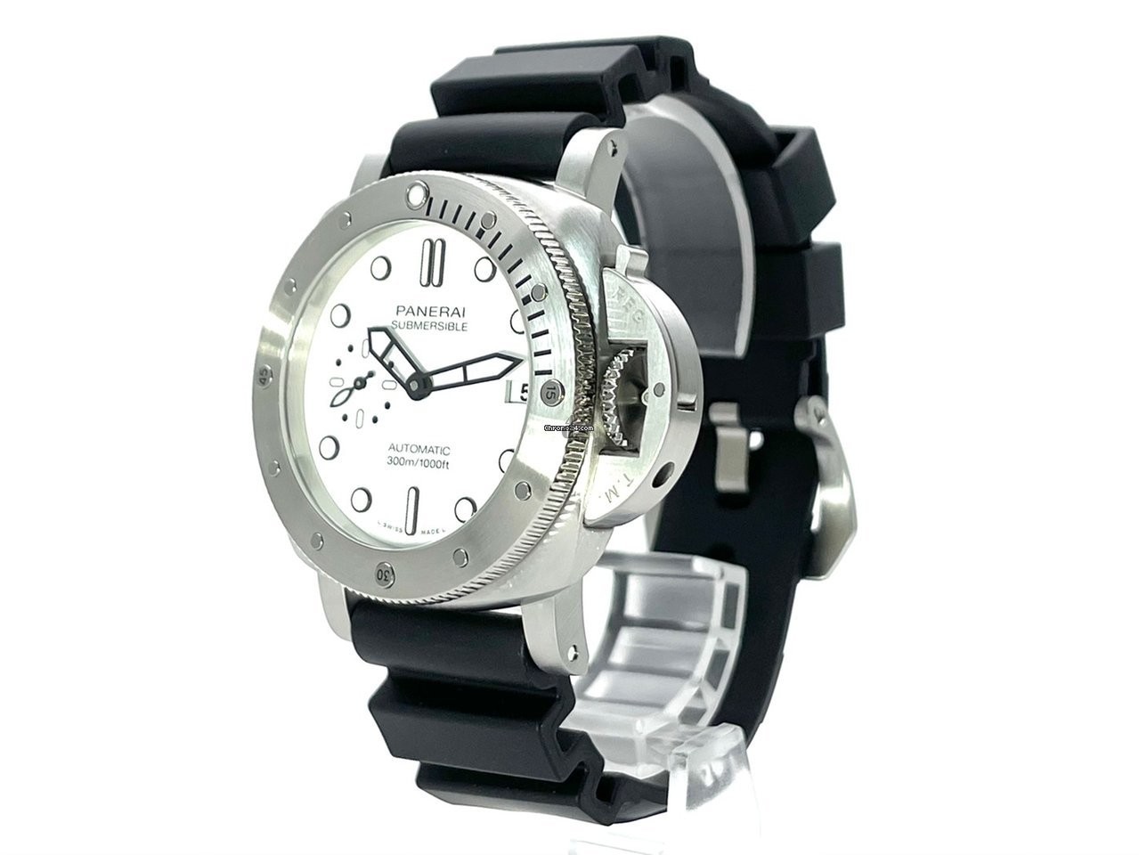 fake Panerai Submersible Automatic 42 PAM01223