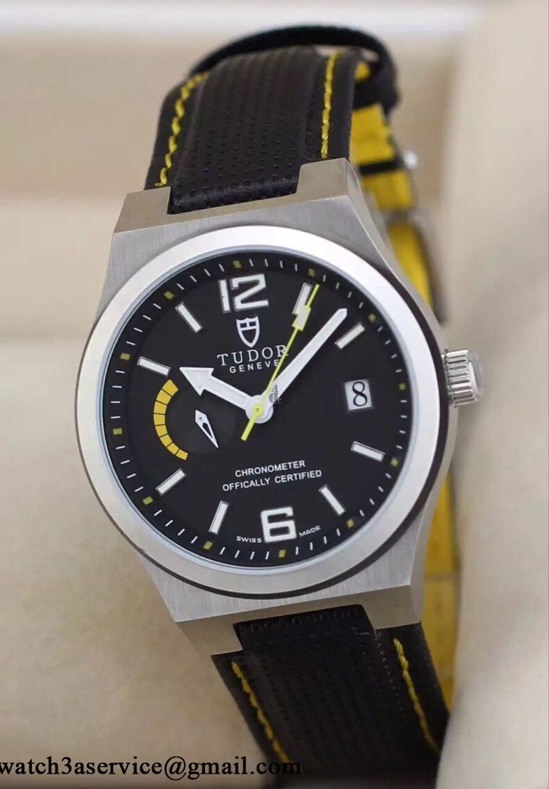 Tudor NORTH FLAG 91210N replica 
